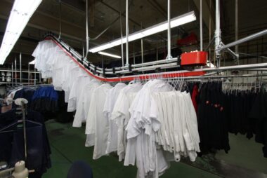 Garment & Belt Conveyors